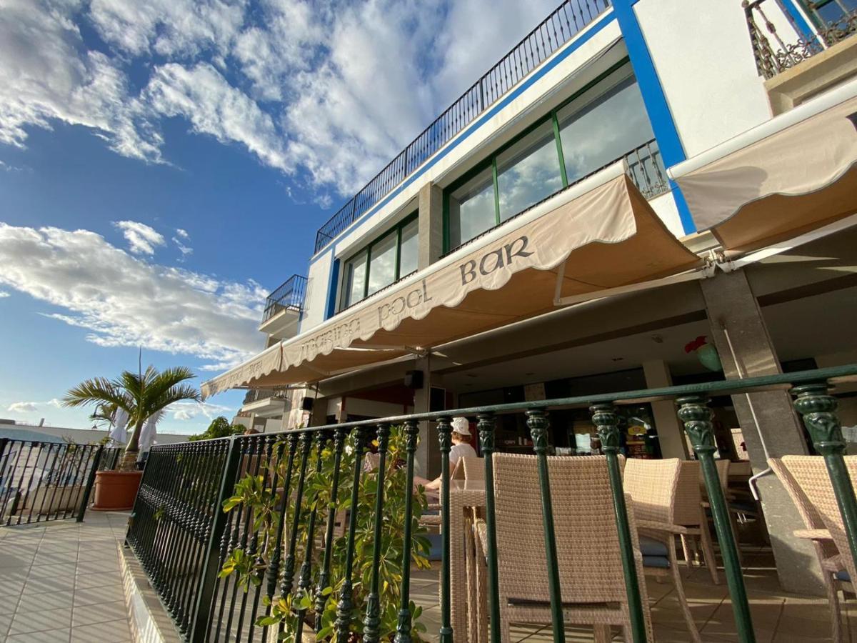 Billy'S Beachfront Apartment With Pool Access Puerto De Mogan Exterior foto